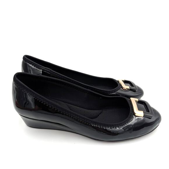 Bandolino Tad Wedge Pumps Women's Buckle Slip On Black Size US7.5M EU38 - Picture 4 of 10